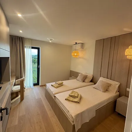 Bellavista, Rooftop, Jakuzzi, Infinity Pool