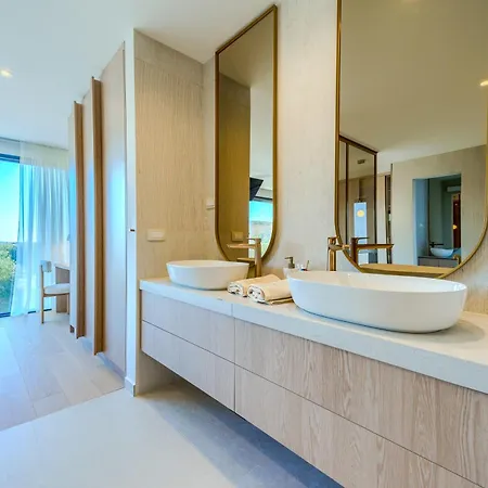Bellavista, Rooftop, Jakuzzi, Infinity Pool ヴィラ Sukošan