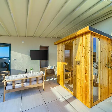 Bellavista, Rooftop, Jakuzzi, Infinity Pool Βίλα Sukošan