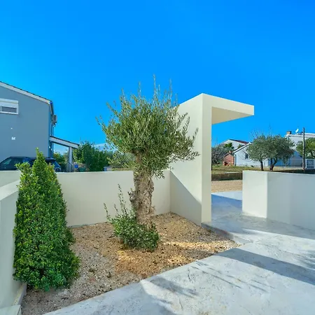 Bellavista, Rooftop, Jakuzzi, Infinity Pool *