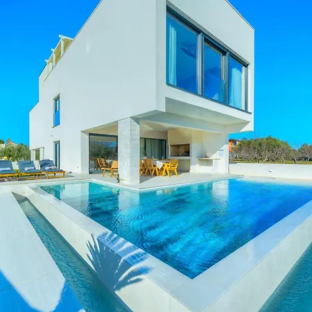 Bellavista, Rooftop, Jakuzzi, Infinity Pool Βίλα Sukošan