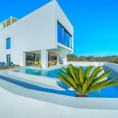 Βίλα Bellavista, Rooftop, Jakuzzi, Infinity Pool Sukošan