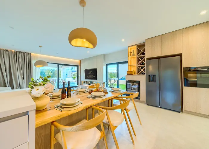 Bellavista, Rooftop, Jakuzzi, Infinity Pool