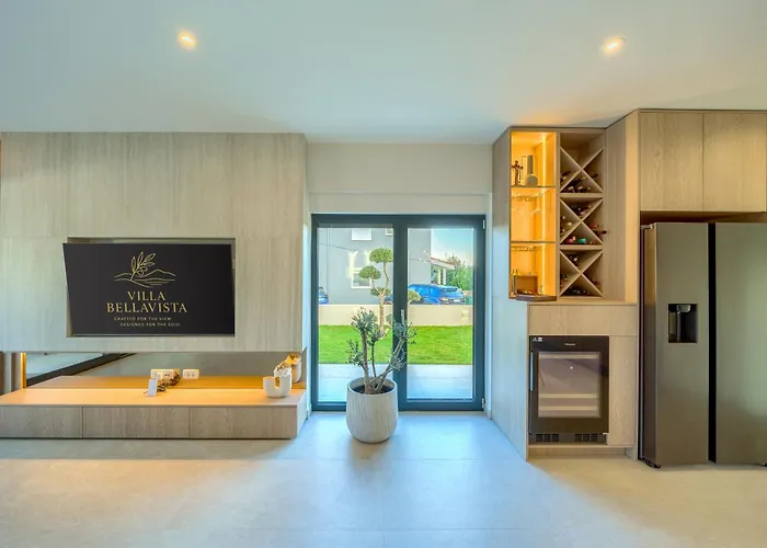 Bellavista, Rooftop, Jakuzzi, Infinity Pool Villa