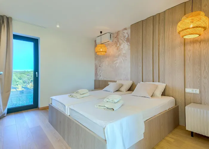 Bellavista, Rooftop, Jakuzzi, Infinity Pool Sukošan