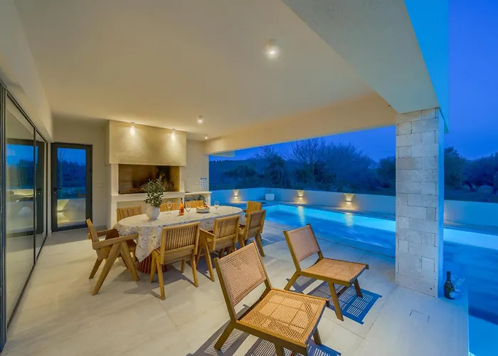 Villa Bellavista, Rooftop, Jakuzzi, Infinity Pool *