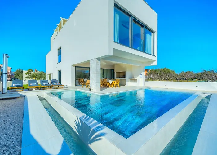 Bellavista, Rooftop, Jakuzzi, Infinity Pool Villa Sukošan