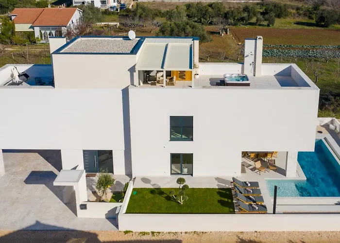 Bellavista, Rooftop, Jakuzzi, Infinity Pool