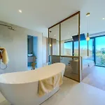Bellavista, Rooftop, Jakuzzi, Infinity Pool וילה Sukošan