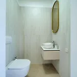 Bellavista, Rooftop, Jakuzzi, Infinity Pool *