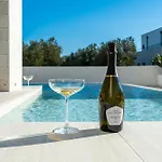 Bellavista, Rooftop, Jakuzzi, Infinity Pool Sukošan