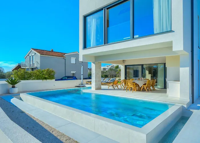 Villa Bellavista, Rooftop, Jakuzzi, Infinity Pool