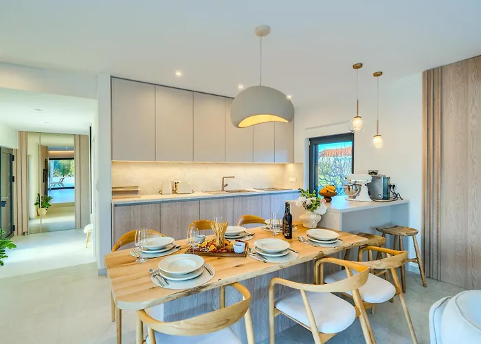 Bellavista, Rooftop, Jakuzzi, Infinity Pool Sukošan