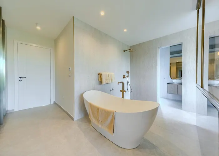 Villa Bellavista, Rooftop, Jakuzzi, Infinity Pool