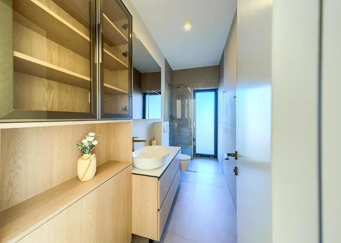 Bellavista, Rooftop, Jakuzzi, Infinity Pool Villa Sukošan