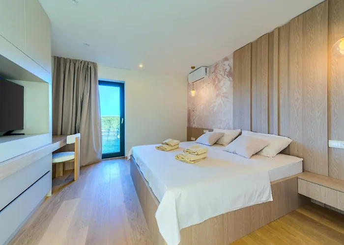 Villa Bellavista, Rooftop, Jakuzzi, Infinity Pool *