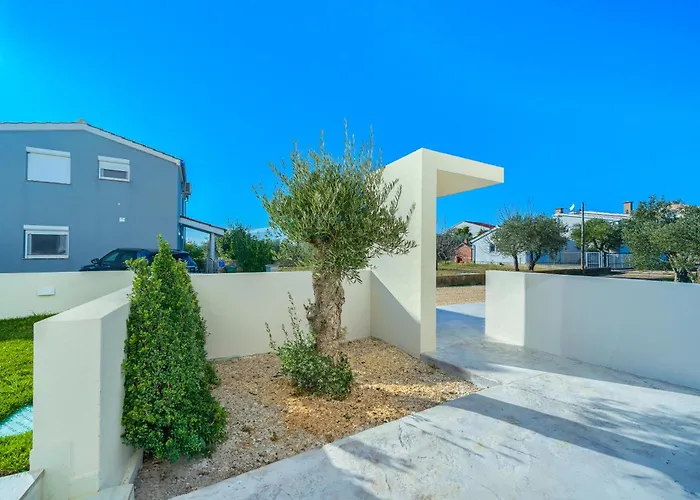 Bellavista, Rooftop, Jakuzzi, Infinity Pool *